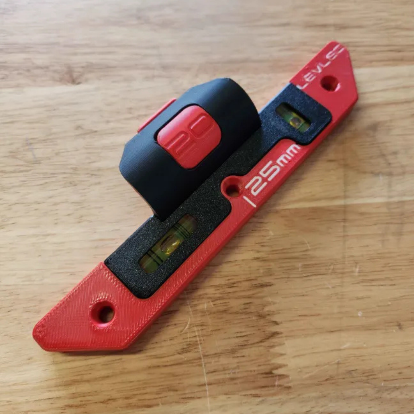 Conduit Level – 25mm & 20mm