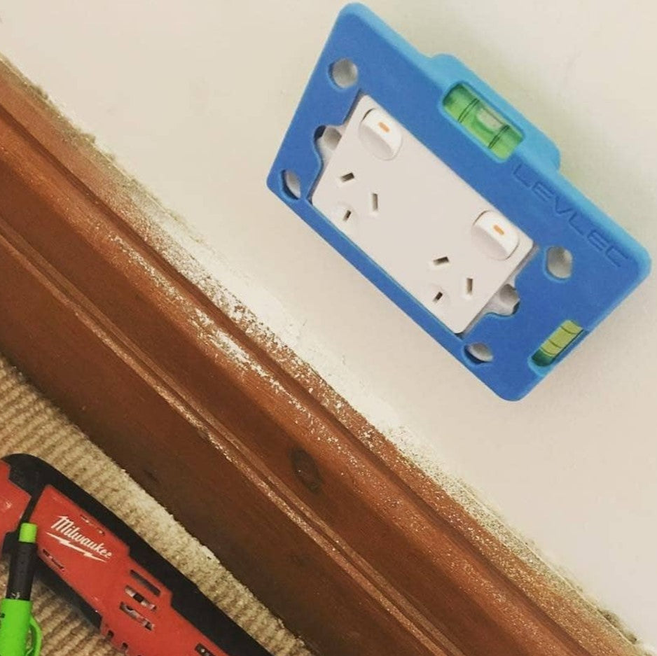 2 in 1 Electricians level - Classic