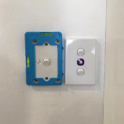 LEVLEC - Electricians level